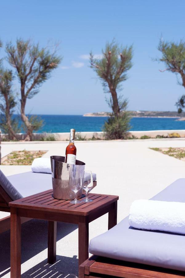 Deluxe Suite mit eigenem Pool und Meerblick